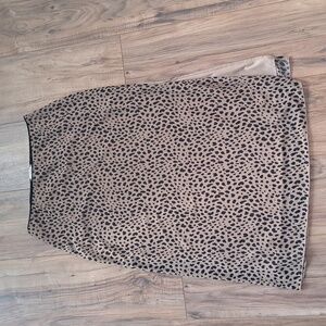 Cheetah shin length skirt